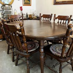 Table / Six Chairs