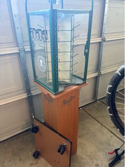 Glasses holder