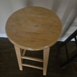 2 bar chairs