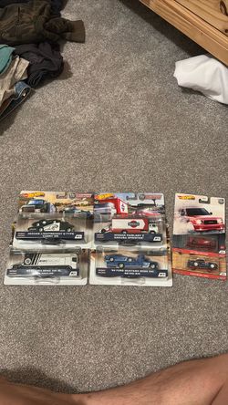 Hot Wheels Premium Team Transport