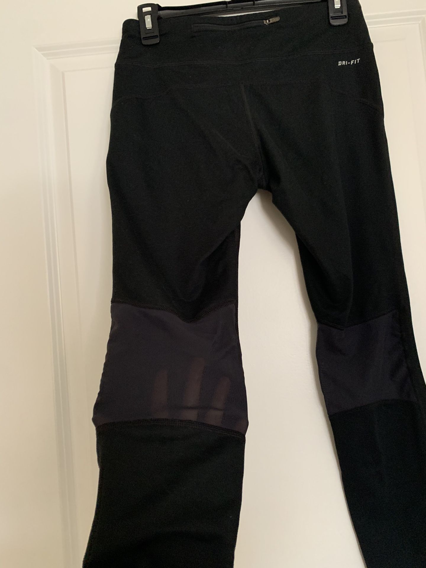 Nike Woman Leggings , Black Color, Size m