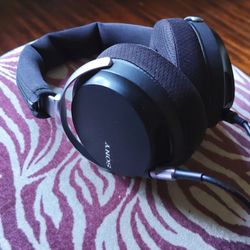 Sony MDR Z7 Headphones for Sale in Los Angeles, CA - OfferUp