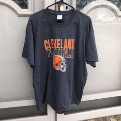 CLEVELAND BROWNS Unisex T-Shirt (Size XL)