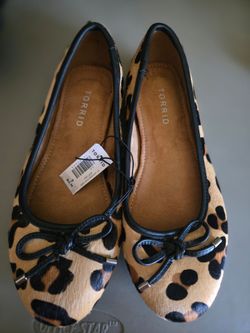 🖤Torrid leopard flats NEW size7W $12🖤