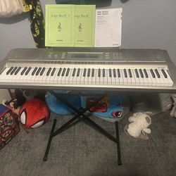 Casio Keyboard & Stand -NICE!