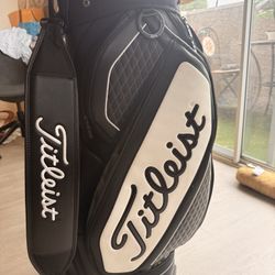 Titleist Mid-Size Bag