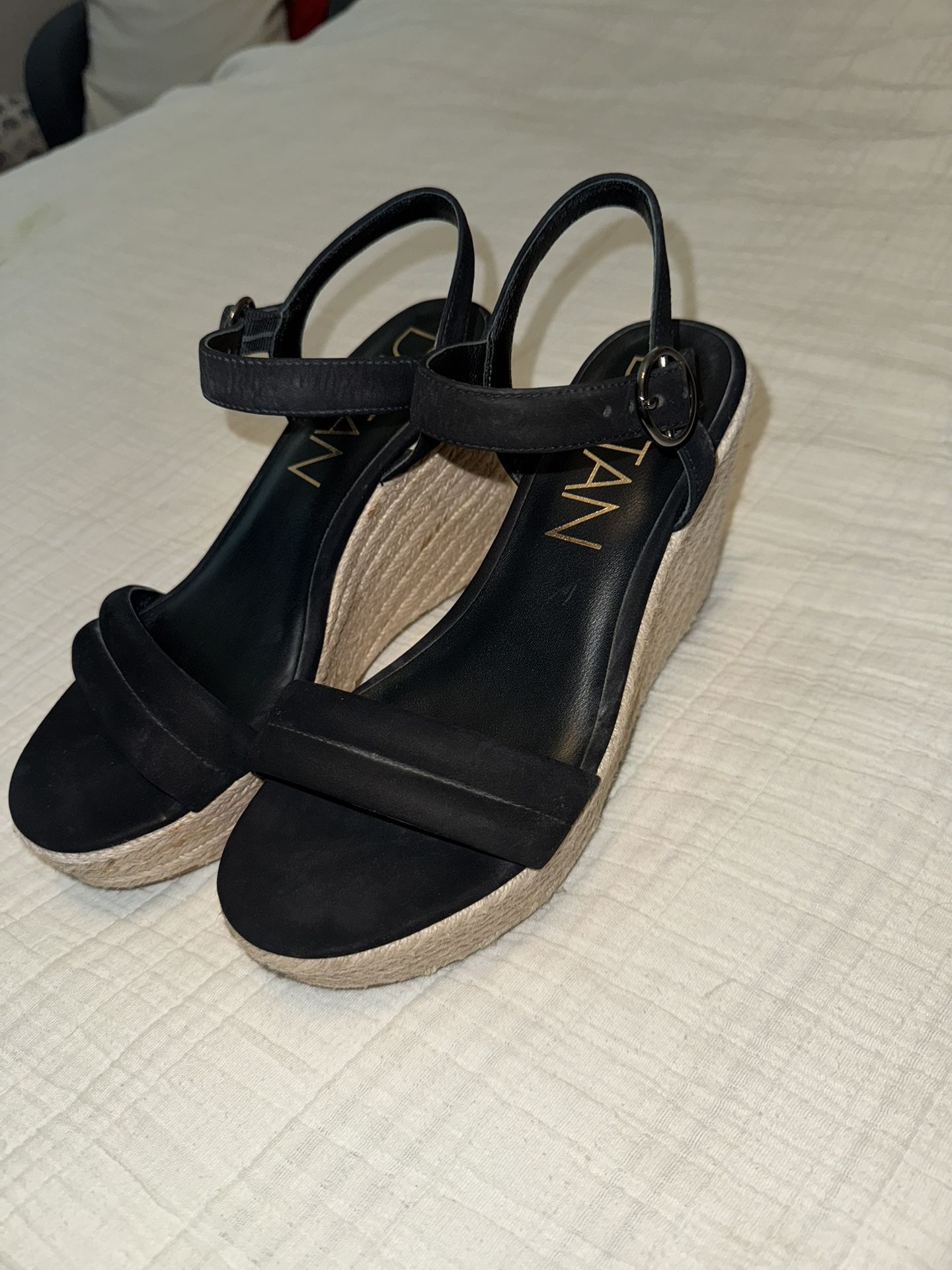 Wedges Deltan