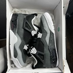Jordan 4 Retro “Fear”