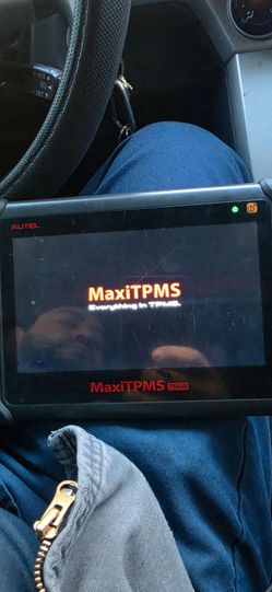 Autel MaxiTPMS TS608 Professional Diagnostic Scanner (Tablet + VCI + Charger)