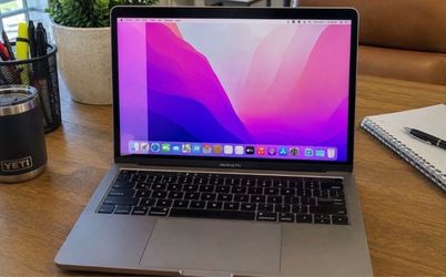 MacBook Pro 13” M1 Chip • 512GB Storage