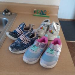 Buy One Get 2 Size 7/8 Kids Tennis Shoes Light Up