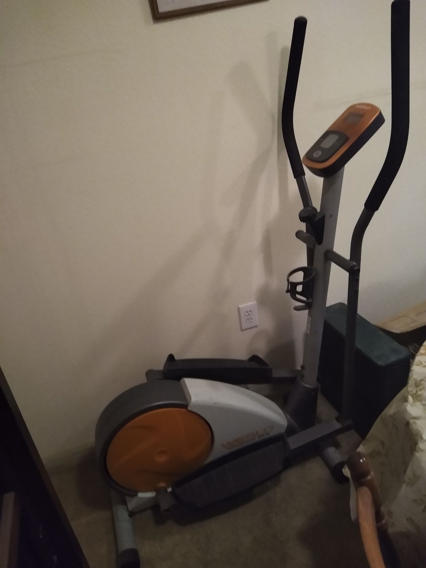 Elliptical machine