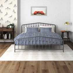 Metal Bed, King, Gunmetal Gray