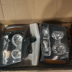 2009 Chevy Avalanche Front Lenses