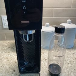 Original Soda Stream Machine SRA-001 Black w/Bottle