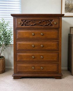 Vintage Bassett Furniture Tall Chest / Highboy Dresser – $325