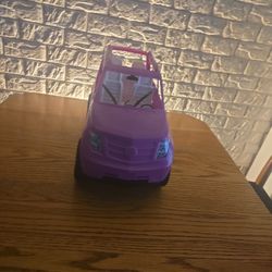 Barbie adventure Car 