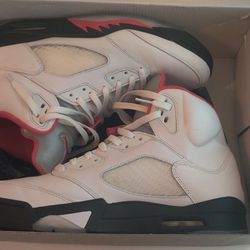 Jordan 5 Fire Red