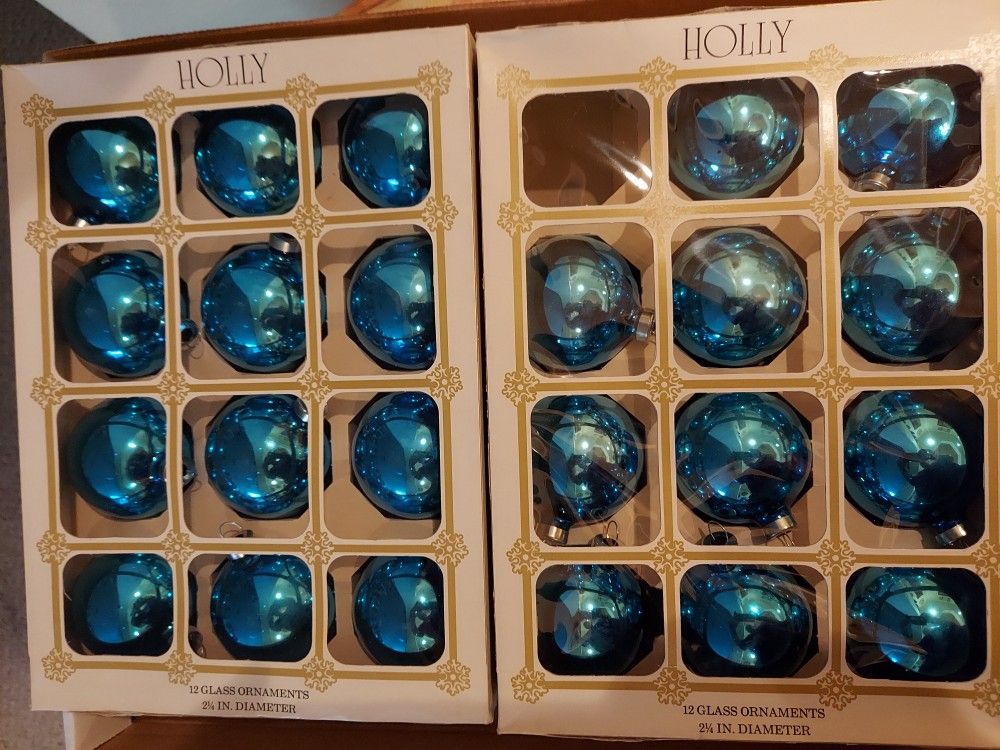 Blue Christmas Ornament, Tree Topper And Glass Mariachi