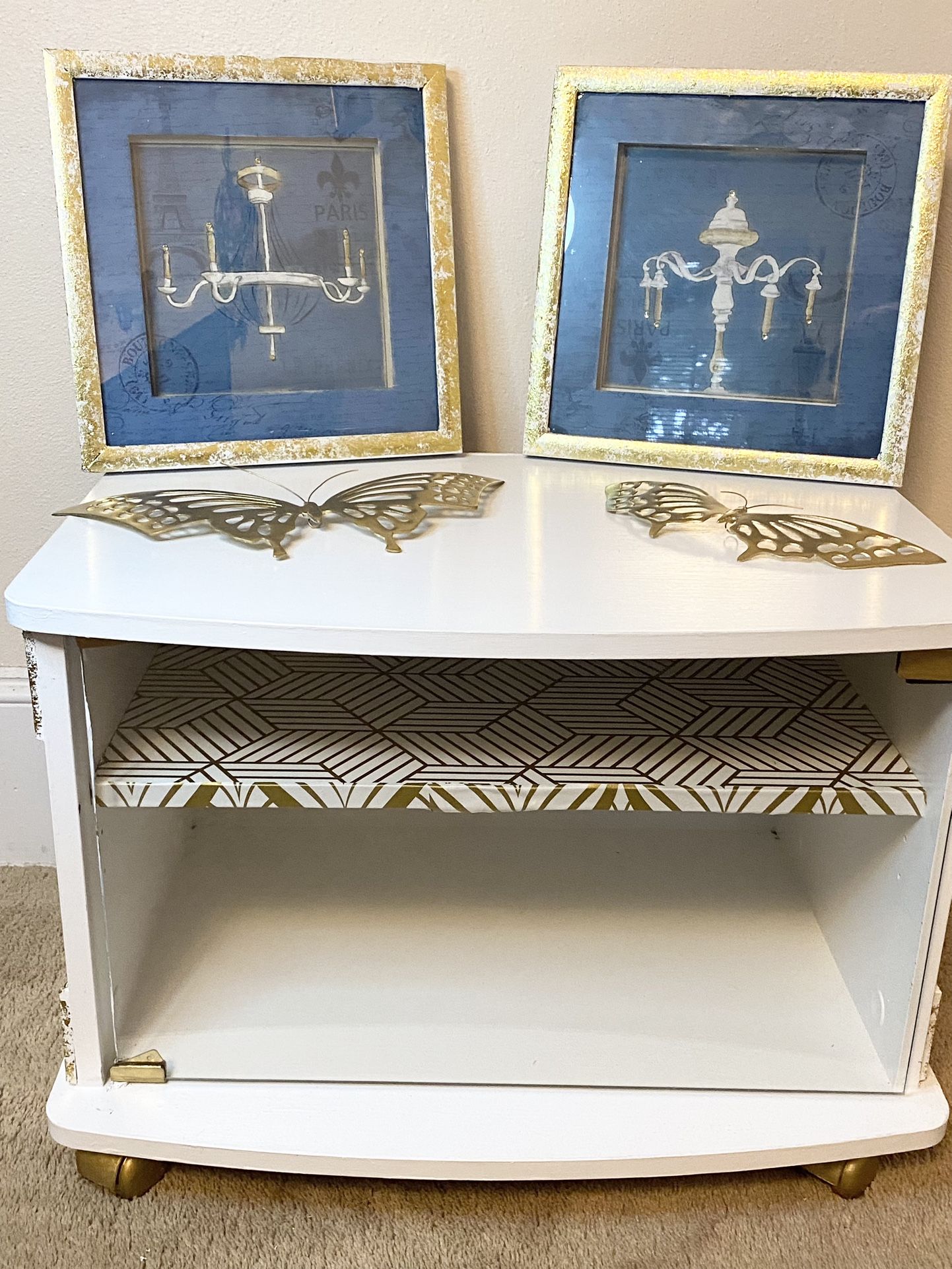 Refurbished White Side/Hallway Table