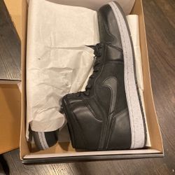 Air Jordan 1 Retro HI NYC