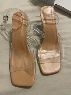 Clear strap heels 7.5