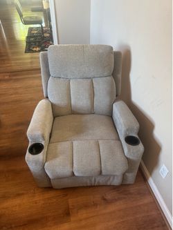 Massaging Recliner