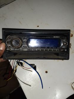 Sony radio face off single din 52x4
