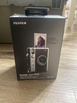 INSTAX MINI EVO FUJIFILM CAMERA