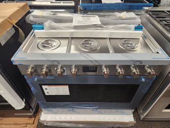 Professional 36 in. 6 Burner Slide-ln True Convection