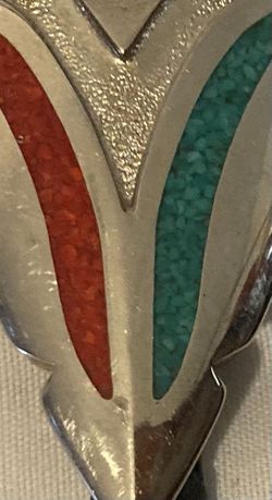 Vintage Metal Bolo Tie, Arrowhead, Nice Silver and Red and Blue Crushed Turquoise Stones Design, Nice Native Design, Nice Western Design,  2" x 1 1/4"