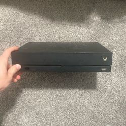 Xbox One Black