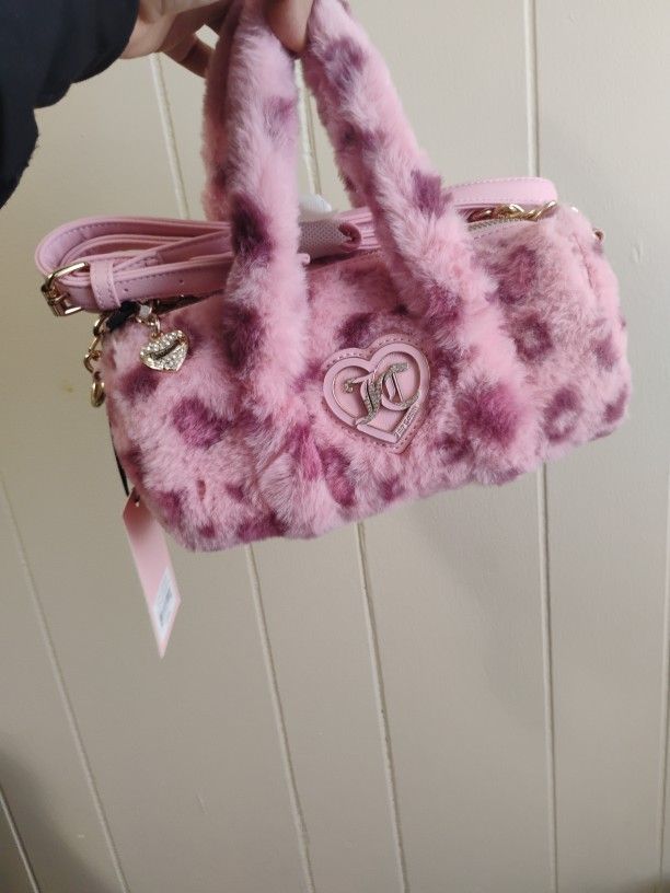 New W Tags $70