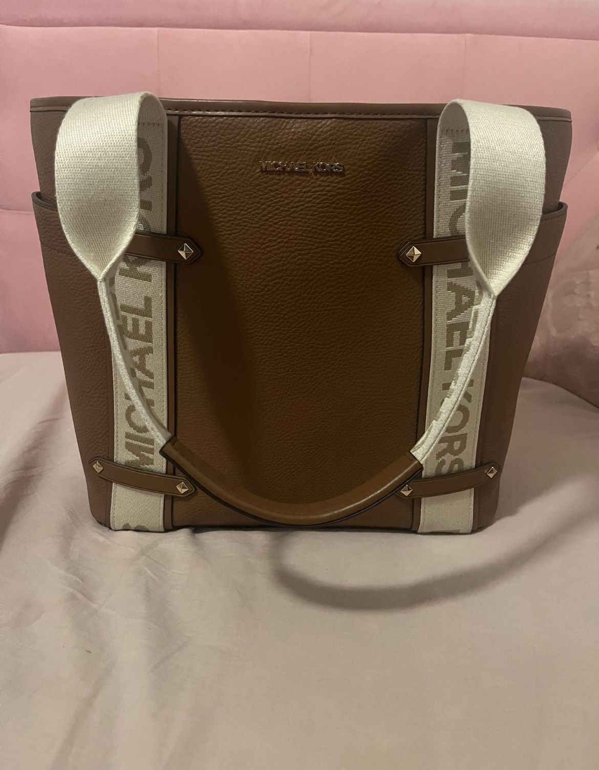 Micheal Kors Bag