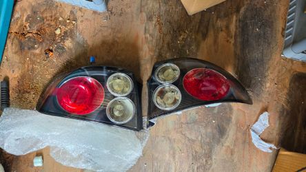 06 gto tail lights