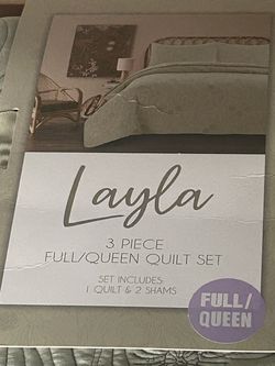 Green FULL/QUEEN Quilt