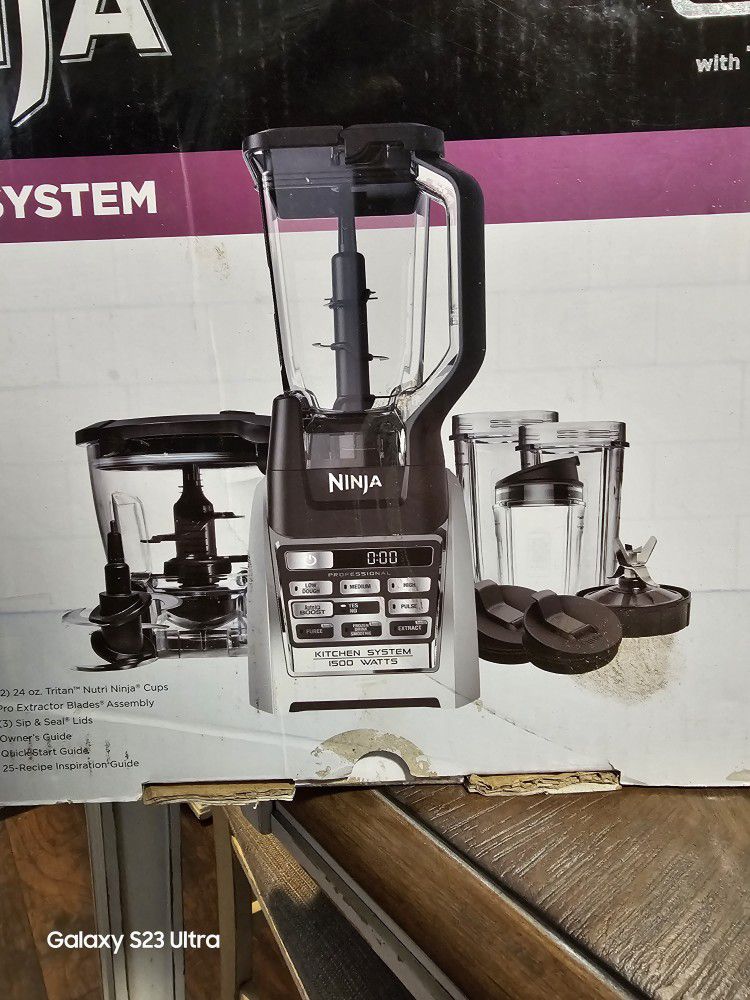 MOVING OUT SALE! Nutri Ninja Personal Blender for Sale in Brooklyn, NY -  OfferUp