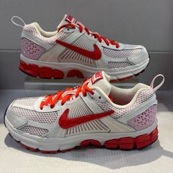 NIKE VOMERO 5 “VALENTINE DAY”