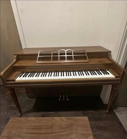 Upright Console Piano Walnut Finish