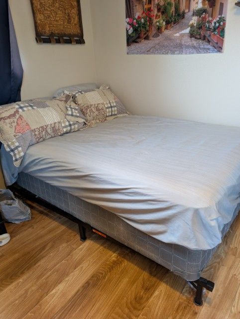 Full size Mattress, Frame, & Box Spring