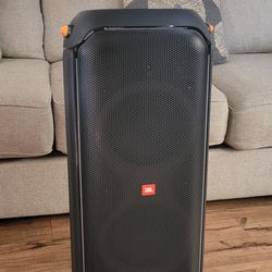 JBL Partybox 710