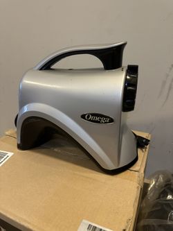 Omega Juicer. No Attachments