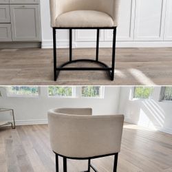 Set of 4 Modern Upholstered Counter Stools – Excellent Condition 