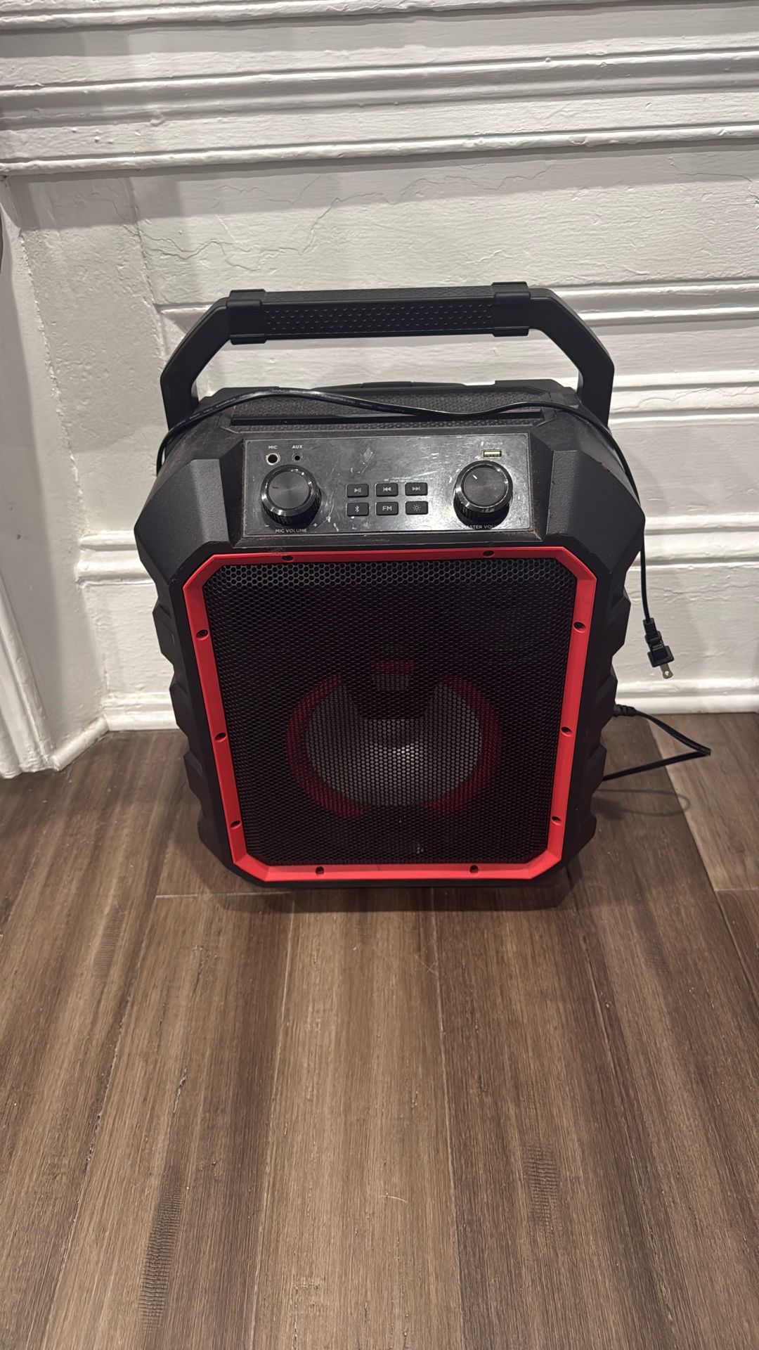 Blackweb Party box speaker