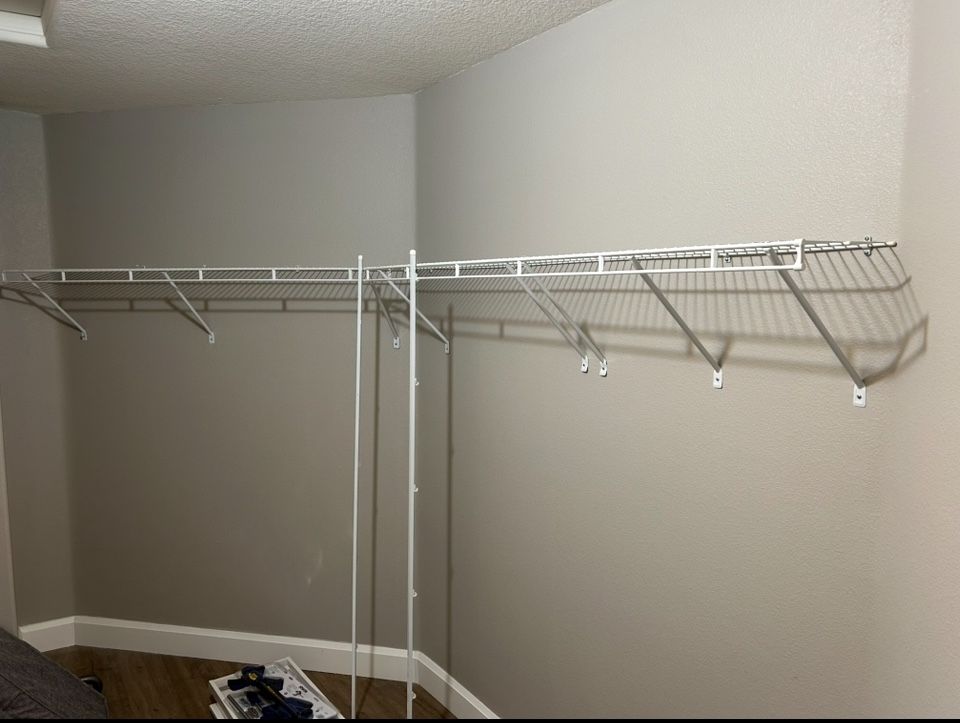 Closet Wire Rack