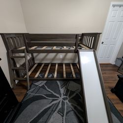 Max & Lily Low Bunk Bed