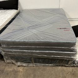 Mattress Queen size, new in plastic   Free Delivery