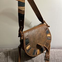 Boho Style Bag / Real Leather / Saddle Shape / By Makey Brand 