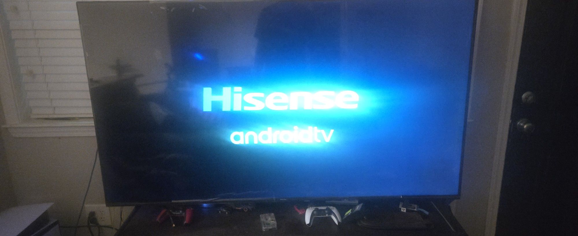 Hisense 70 Inch TV- SELLING AS-IS