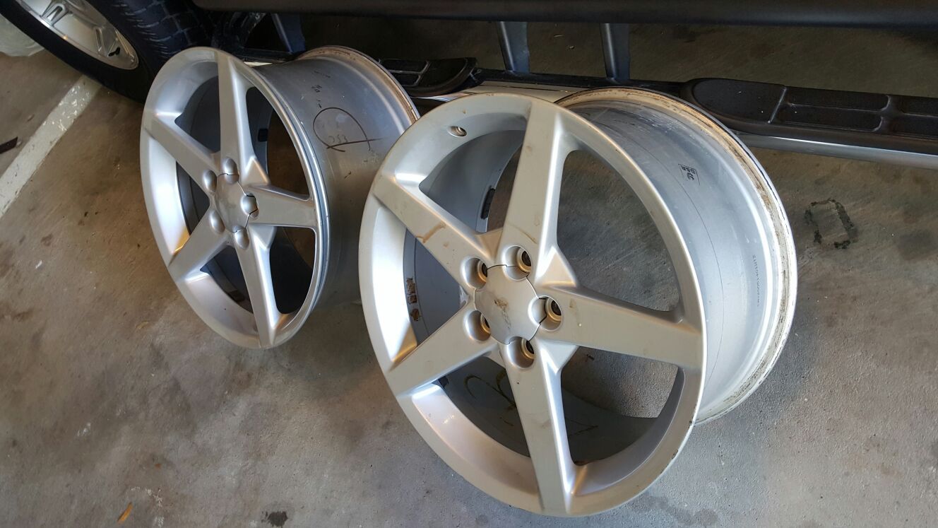 2 19s corvette c6 wheels like new